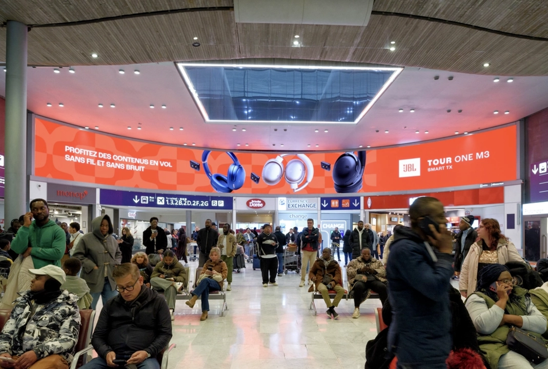 JBL Welcome Digital Curve